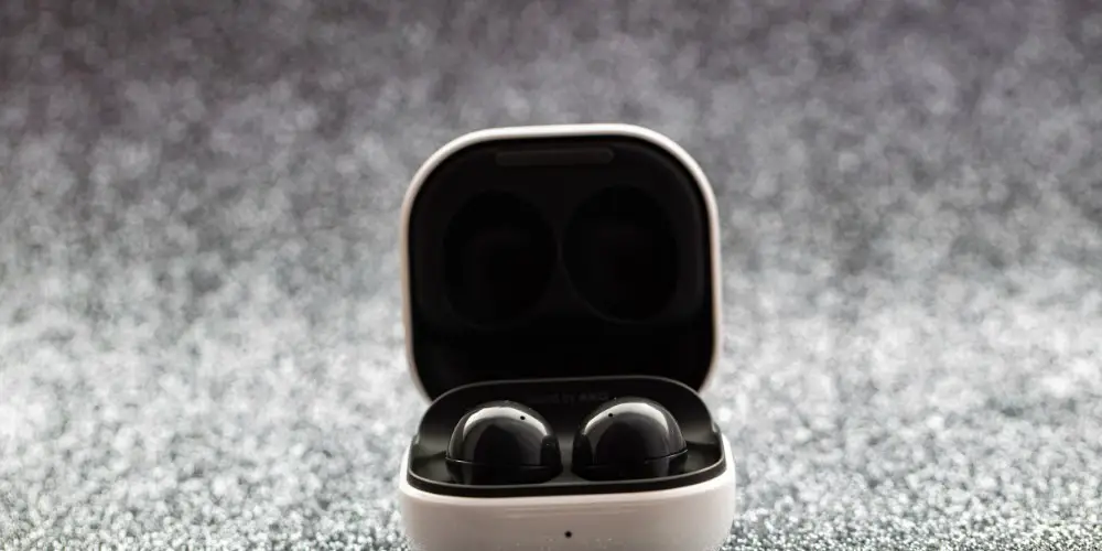 how to make galaxy buds louder